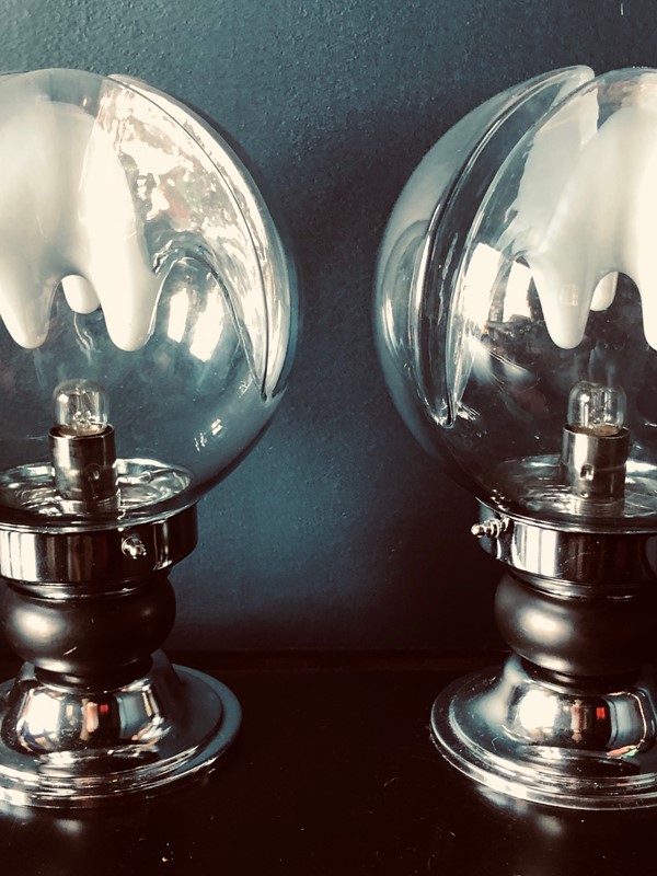 Pair Of Italian Table Lamps-20th-century-filth-globe-lamps-1-main-637026654816352764.jpg