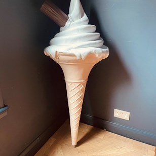 Giant Original Ice Cream Shop Displ...