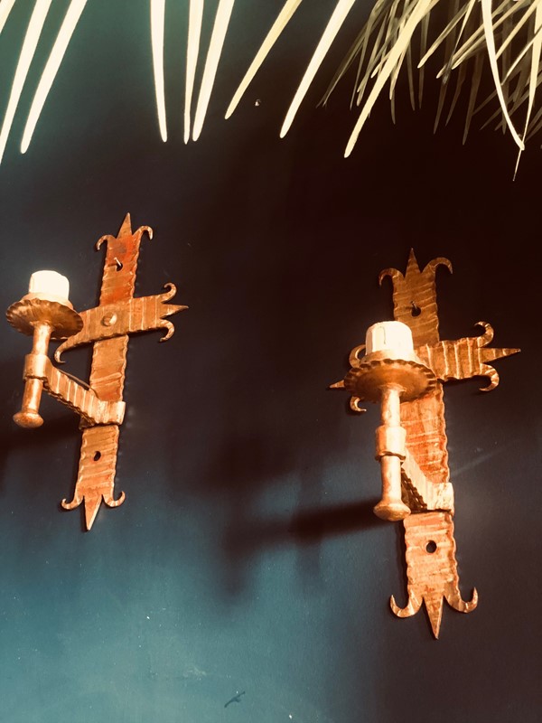 Pair of Spanish gilded iron wall lights-20th-century-filth-spanish-cross-wall-lights-2-or-thumb-main-637437489128000537.jpg
