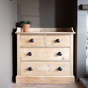 Stripped Victorian Pine Chest with ...