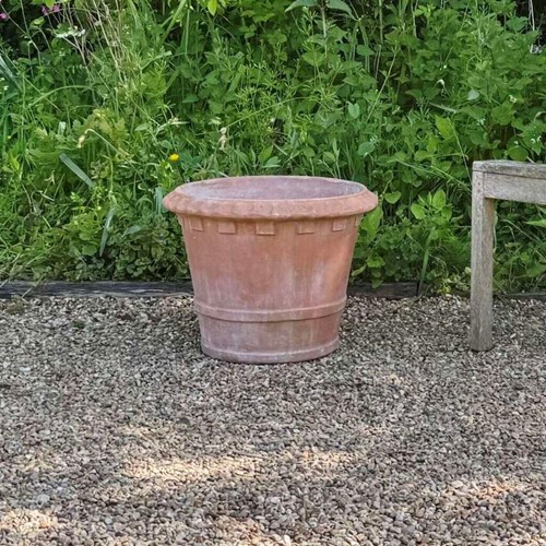 Pie Crust Terracotta Planter