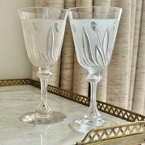 Victorian acid etched crystal wine goblet glasses attributed to Richardsons