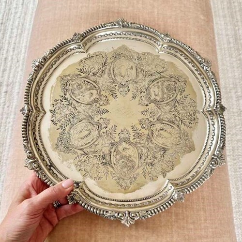 Victorian Round Old Sheffield Silver Plated Tray On Lion’S Paw Feet