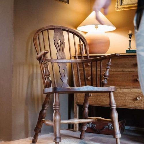 Antique Windsor Chair | Country House