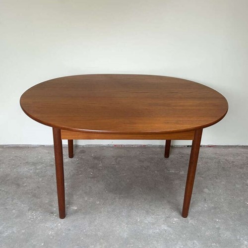 Extendable Dalescraft dining table by Malcolm David Walker, 1960s