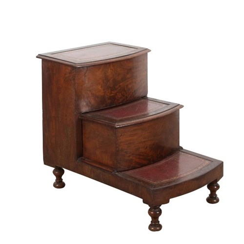 19Th Century English Mahogany And Leather Library Coffer Steps. 