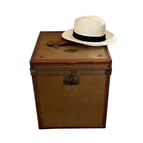 Early 2Oth Century French Travelling Case Trunk