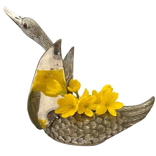 Decorative Swan Vase Centrepiece