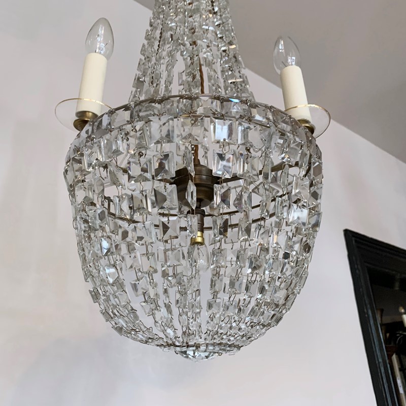 Early 1900s Crystal Balloon Chandelier-agapanthus-interiors-early-1900s-crystal-balloon-chandelier-7-main-637737959070235226.jpeg