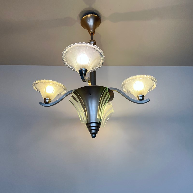 French Mid Century Chandelier-agapanthus-interiors-french-mid-century-chandelier-with-moulded-glass-shades-10-main-637909064268909780.jpg