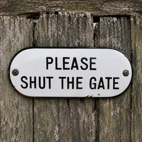 Please Shut The Gate Enamel Sign Plaque Vintage Antique Enamel Sign Garden Door