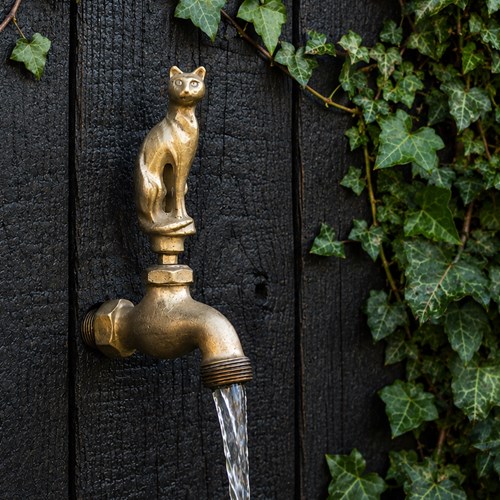 Cat Garden Tap Vintage Garden Water Hose Planter Trough Watering Brass Can Top