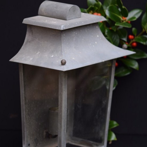 Reclaimed Lum'art Wall Lantern