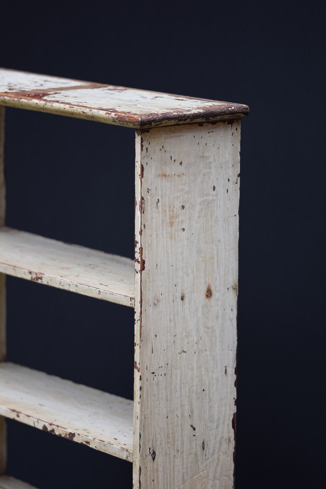 Small Gray Rustic farmhouse outlet shelf.