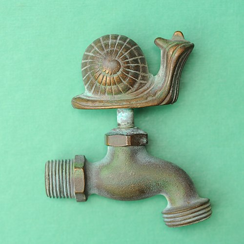 Vintage Garden Tap Snail Handle Garden Water Hose Planter Trough Watering Brass