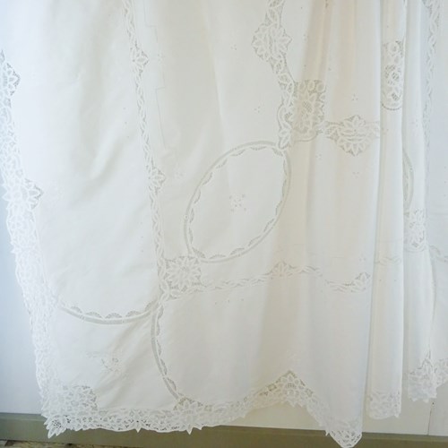 Fabulous White Linen Bedspread