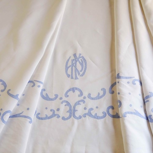 Beautiful XL Fine Linen Sheet