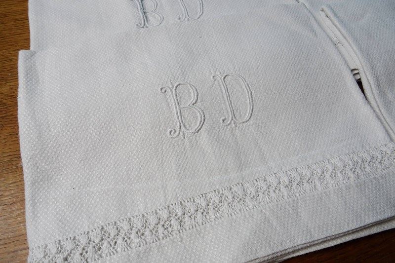 Four Huge Linen Guest Towels, BD Monograms-amanda-leader-294eme22-4-bd-damask-towels-0002-main-638150189780365483.jpg