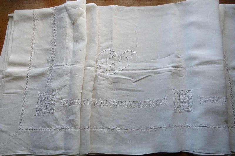 French Linen Sheet, Matching Pillowcases-amanda-leader-381uk21-triple-mono-pr-pcases-0001-main-638232164829090993.jpg
