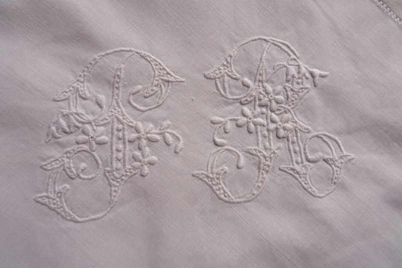 Fine white linen square pillowcase, PR/JR monogram-amanda-leader-477nf21-pillowcases-0003-main-637716304860934350.jpg