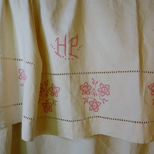 Charming French Linen Sheet With Pink Decoration
