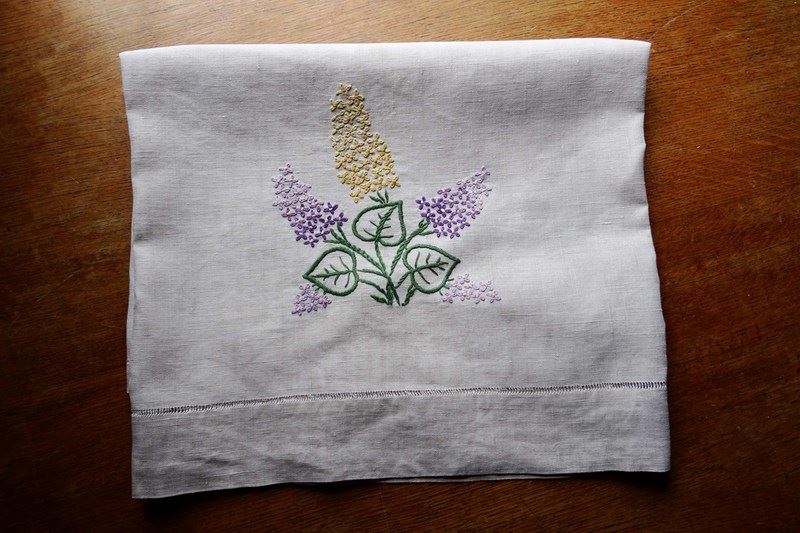 Charming Linen Cloth With Lilac Embroidery-amanda-leader-87uk23-linen-panel-lilac-emb-0007-main-638288369006708651.jpg