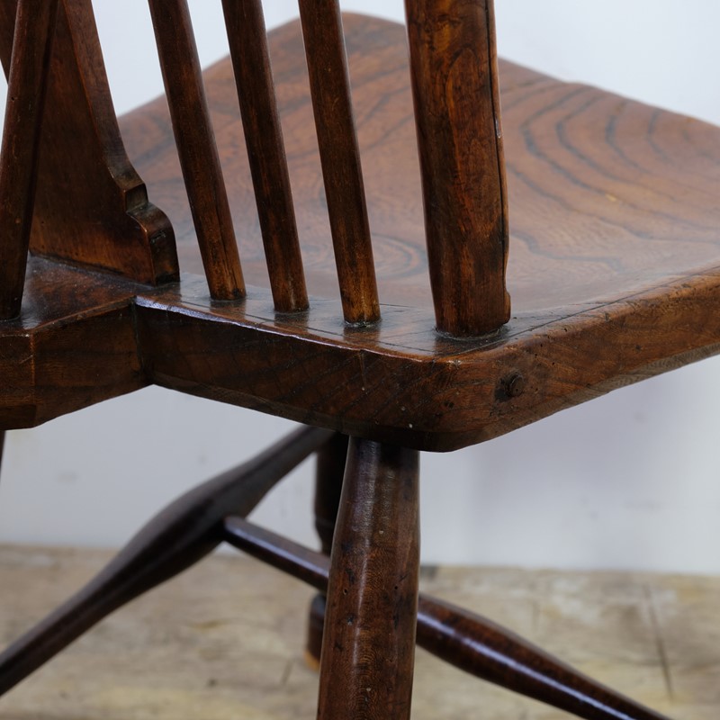 Charming 19th century elm chair-amanda-leader-fxt28595-main-637498464750743994.jpg
