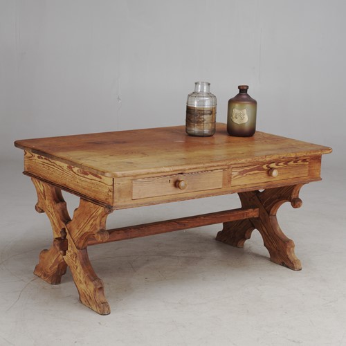 Gothic Altar Table in Pitch Pine