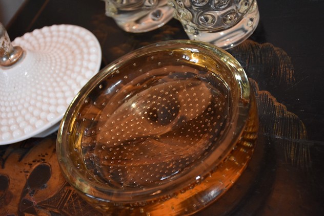 1960s amber glass dish-antiques-and-decorative-1hundred-PIC_0369_main_636211460709495268_large_main_636463725845861487.jpg