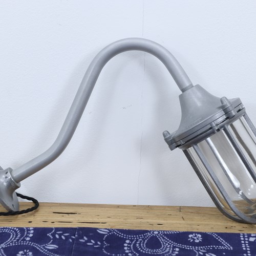 Mid 20Th Century Coughtrie SW10 Swan Neck Wall Light