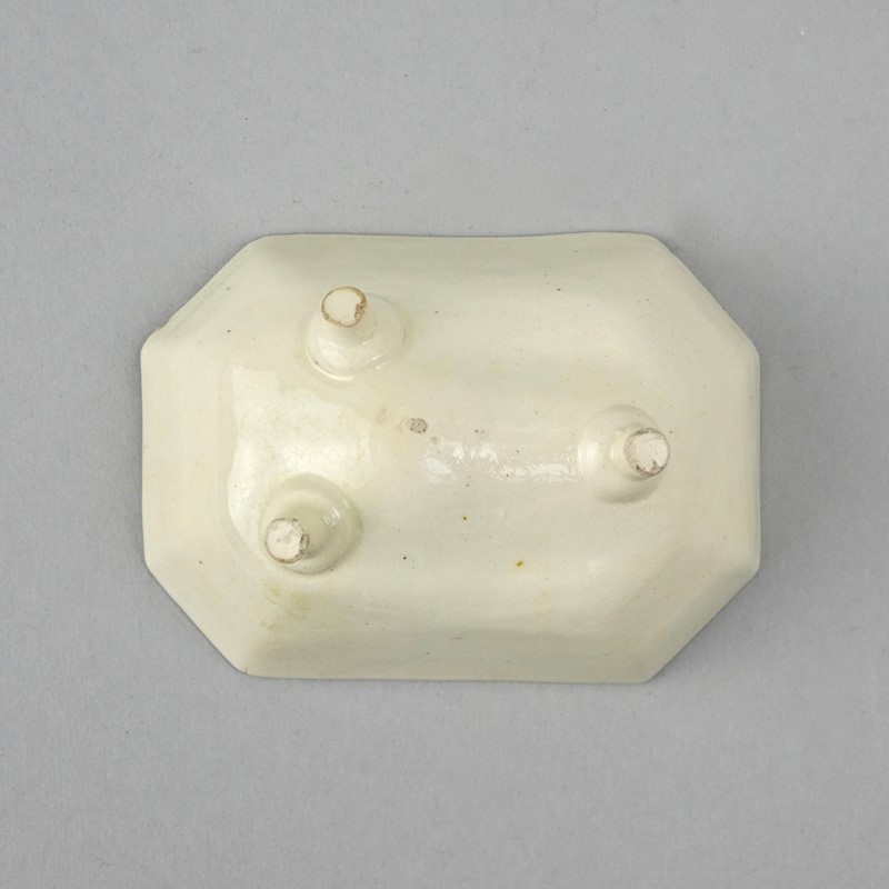 Creamware jelly mould-appleby-antiques-f19072c-thistle-main-636982896597635039.jpg