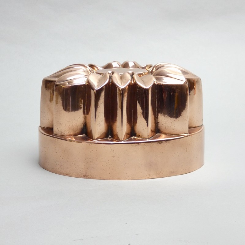 Copper mould with stylised flower top-appleby-antiques-h20707b-flower-top-no127-main-637643010697062087.jpeg