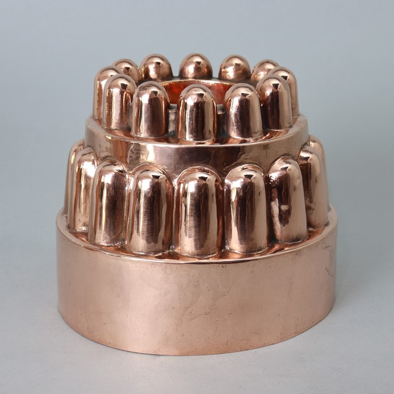 Heavy Copper Pudding Mould-appleby-antiques-h20887b-12-dome-pipe-main-637956637354743281.jpeg