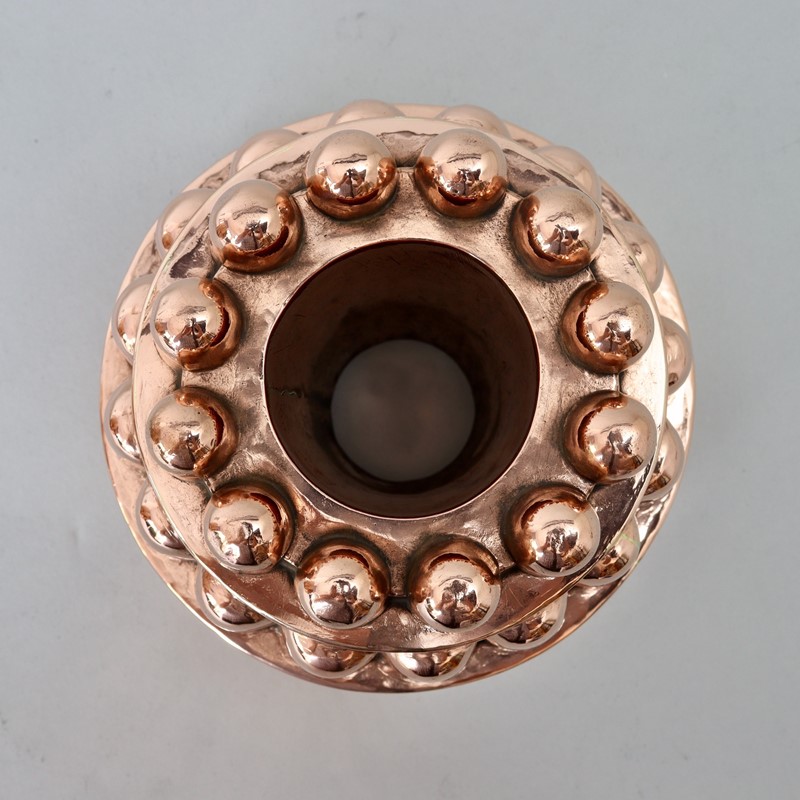 Heavy Copper Pudding Mould-appleby-antiques-h20887c-12-dome-pipe-main-637956637368336470.jpeg