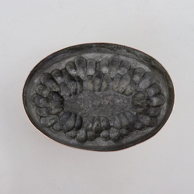 19th Century Copper Mould marked R.E.D.-appleby-antiques-j21620f-oval-mould-marked-no147-red-main-638028349360435574.jpeg