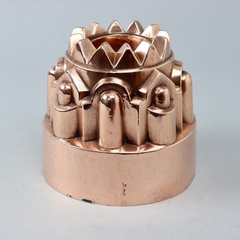 Copper, Crown Shaped Mould-appleby-antiques-j22443b-castleated-crown-pipe-mould-lhc-main-638186312892062773.jpeg