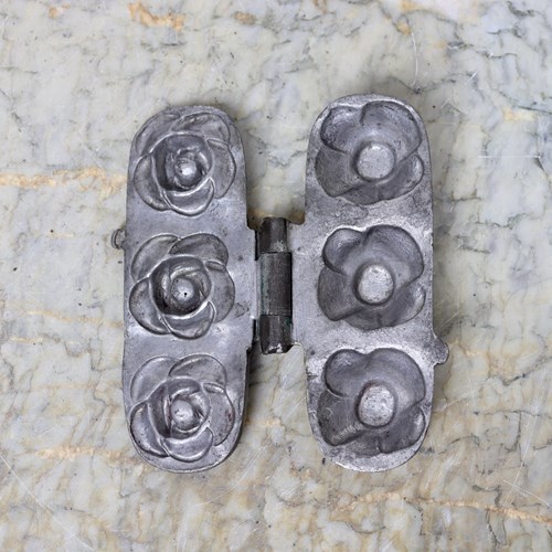 Small Pewter Mould In The Shape Of Three Very Small Roses