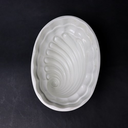 Minton Pottery Jelly Mould In The Shape Of A Shell