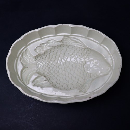 Large, Wedgwood Creamware Mould With Fish To Base