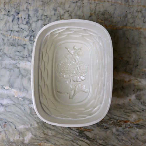 Wedgwood Creamware Jelly Mould With Flowers To Base