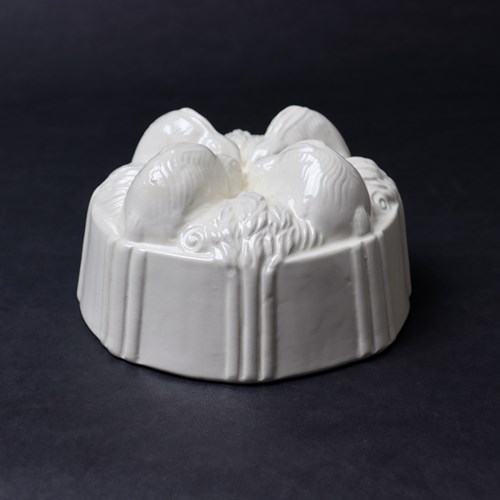 Pottery Jelly Mould With Four Rabbits To The Top