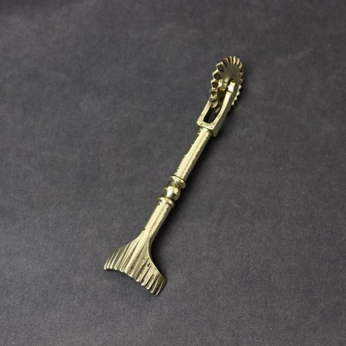 Small Brass Pastry Tool