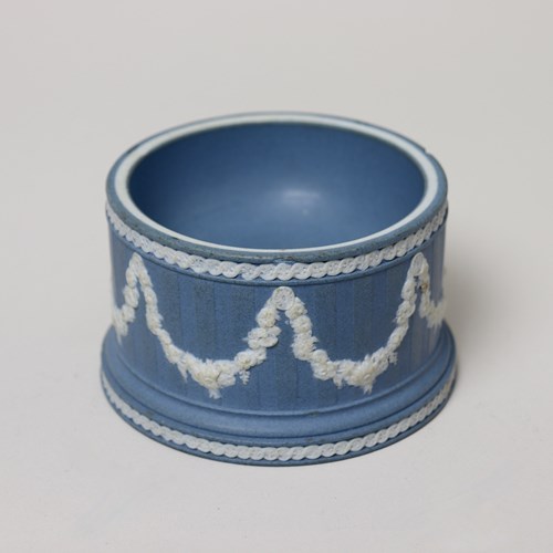 18Th Century Wedgwood Blue Jasper Salt