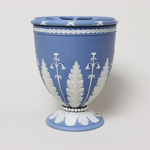 18Th Century, Wedgwood Blue Jasper Bough Pot