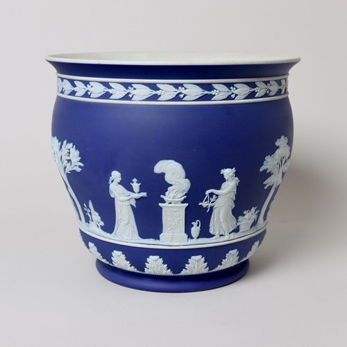 Large Wedgwood Dark Blue Jasper Jardiniere