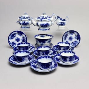 Copeland Child's Teaset