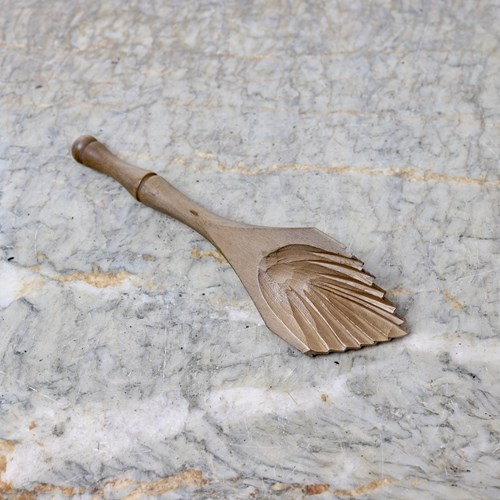 Sycamore Butter Curler