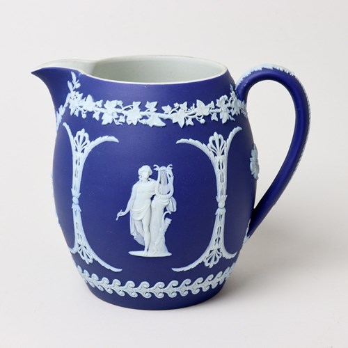 Wedgwood Jug Decorated With Apollo