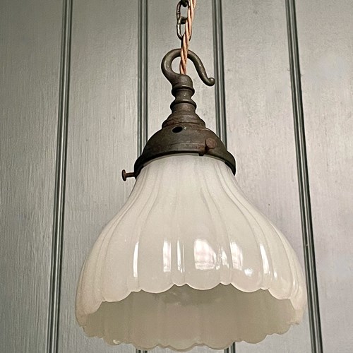 Opaline Cieling Pendant