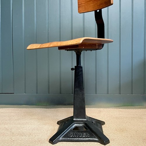 English Singer Work Chair